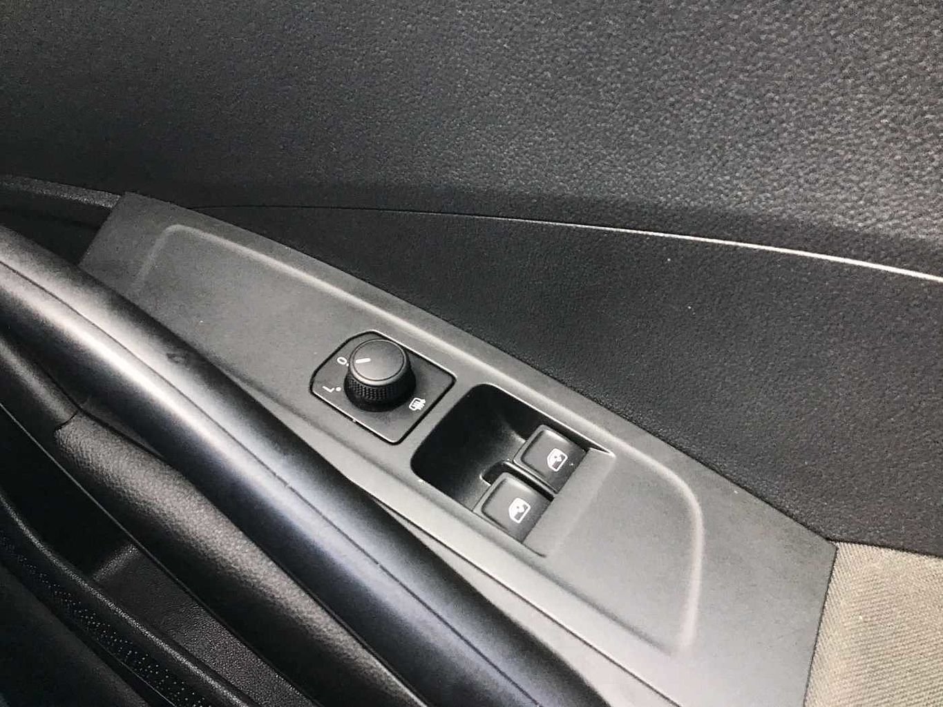 SKODA Fabia 1.0 TSI (95ps) SE Comfort Hatchback