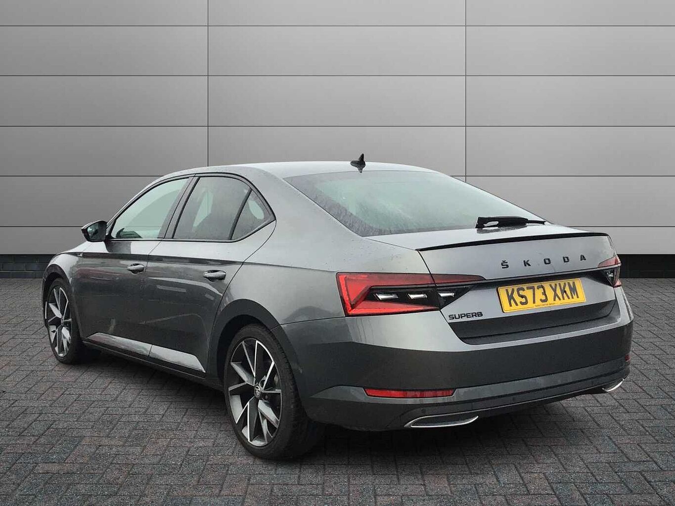 SKODA Superb 2.0 TSI (190ps) SportLine Plus DSG Hatch