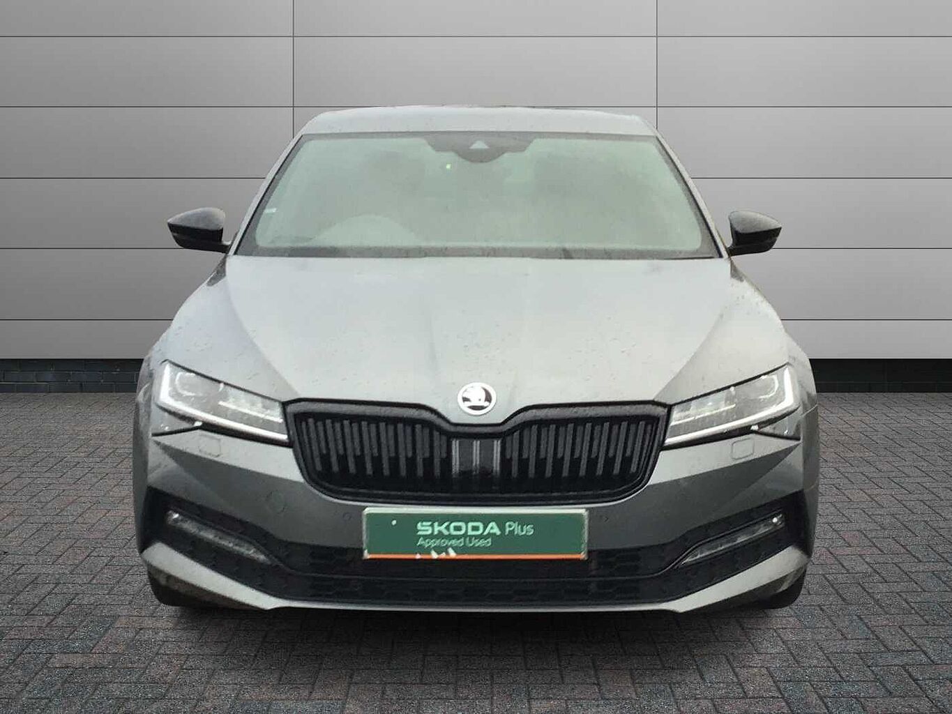 SKODA Superb 2.0 TSI (190ps) SportLine Plus DSG Hatch