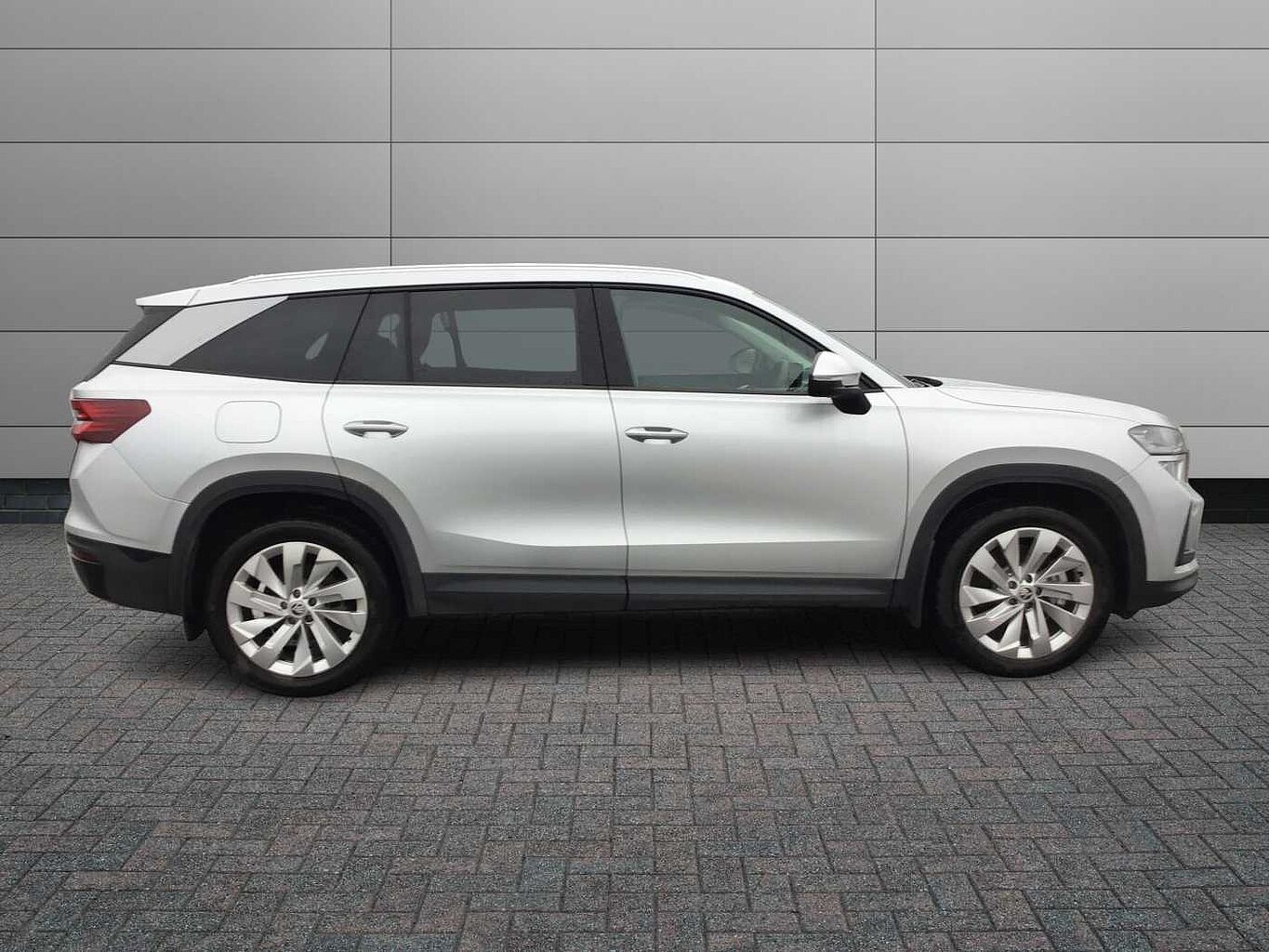 SKODA Kodiaq 1.5 TSI (204ps) SE L iV (5s) DSG