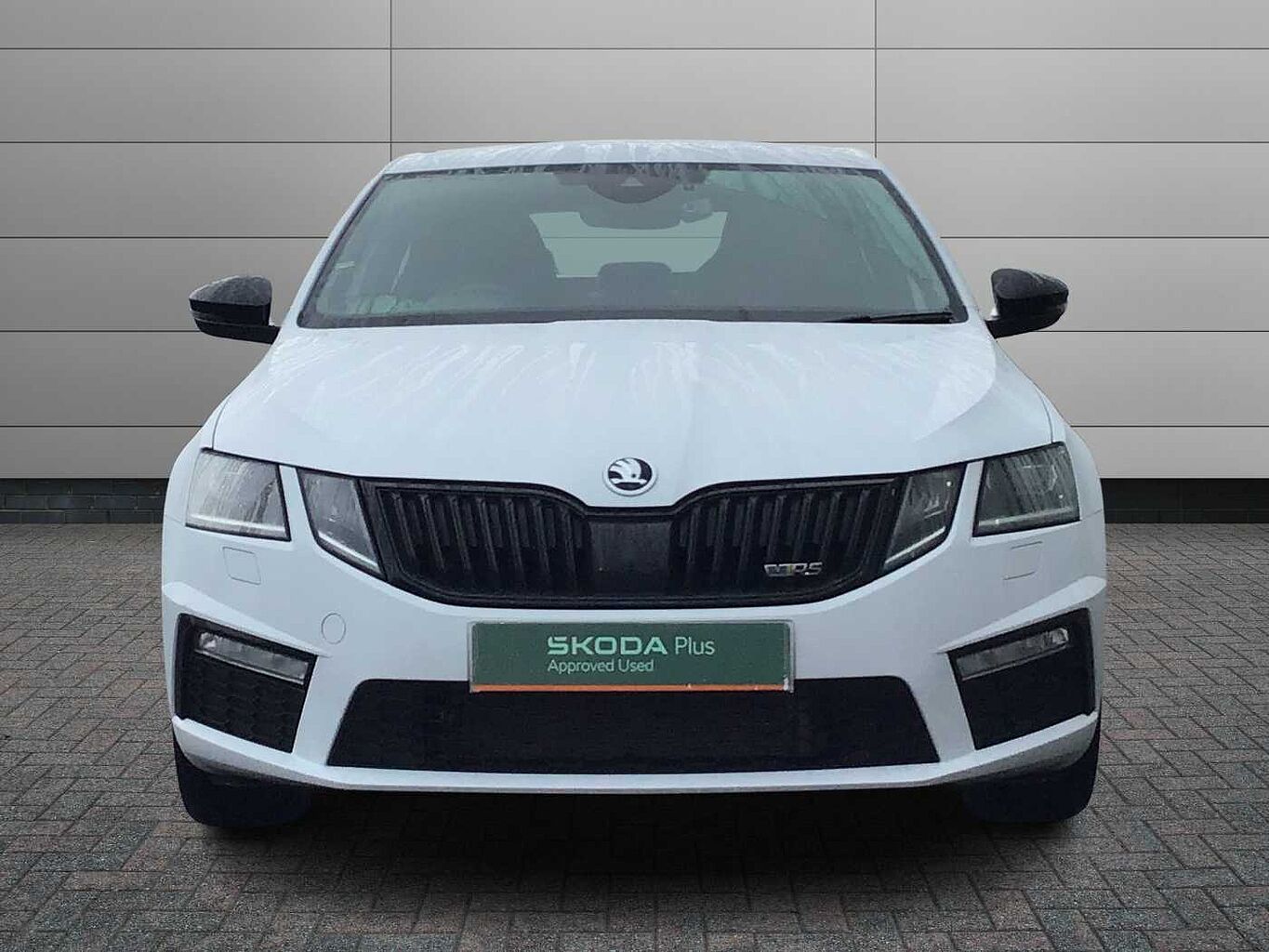 SKODA Octavia vRS Hatch (2017) 2.0 TSI vRS (230PS)