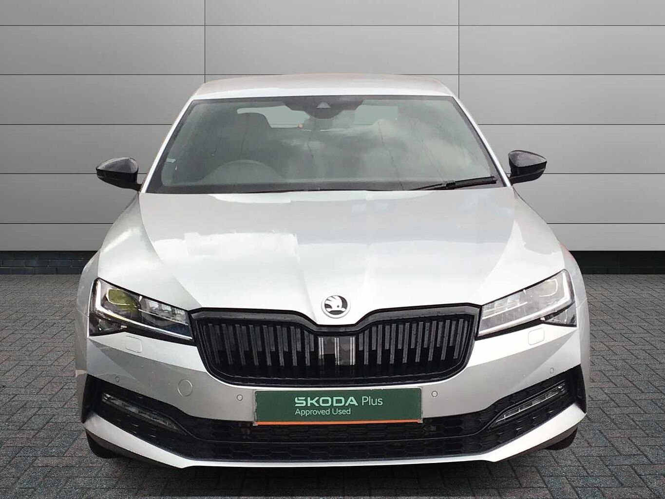 SKODA Superb 1.5 TSI 150ps SportLine Plus ACT DSG Hatch